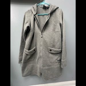 Merrell zip up sweater size medium